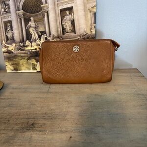 Tory Burch Tan Robinson Pebbled Leather Clutch Bag